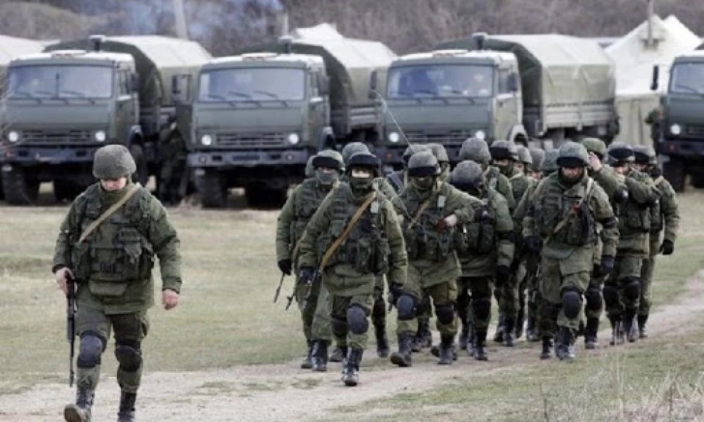 Η Ρωσία έτοιμη να εμβολιάσει τον στρατό της με το Sputnik V